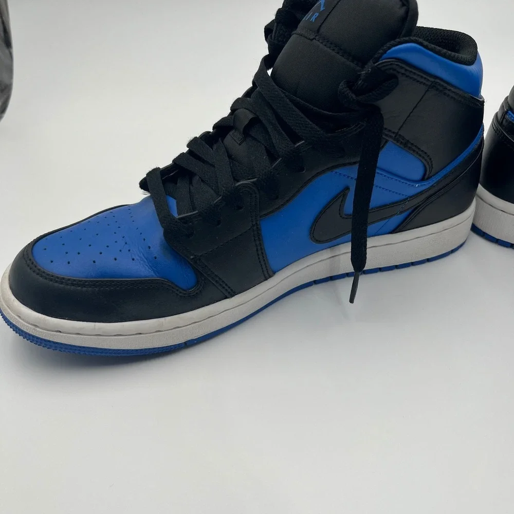 Jordan mid sneakers
